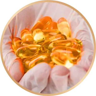 Óleo de Melaleuca Combate bactérias e inflamações, mantendo a pele limpa e saudável.
